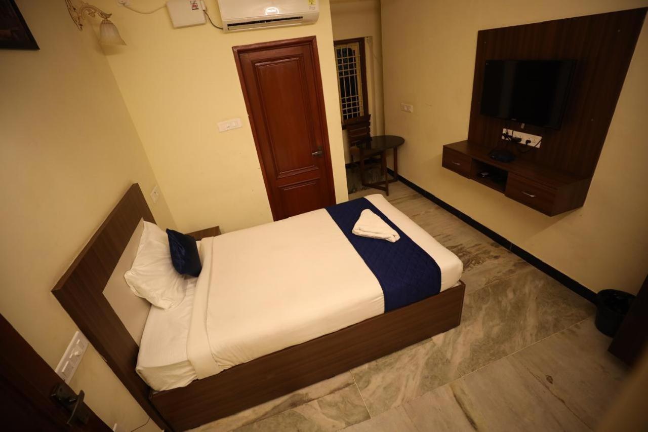 A.R Residency Hotel Chennai Exterior photo